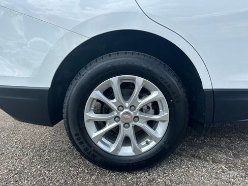 Used 2021 Chevrolet Equinox LT AWD/4WD image 11