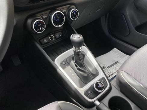 New 2026 Hyundai Venue SEL FWD image 22