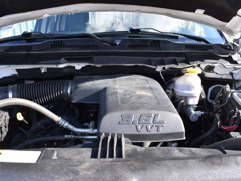 Used 2023 RAM 1500 Classic SLT w/ Trailer & Traction Group image 33