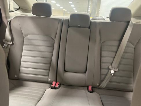 Used 2017 Ford Fusion SE w/ Fusion SE Technology Package image 29