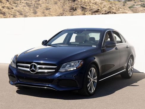 Used 2016 Mercedes-Benz C 300 Sedan image 5