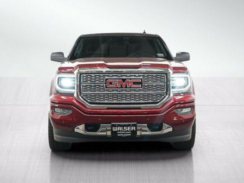 Used 2018 GMC Sierra 1500 Denali AWD/4WD image 8