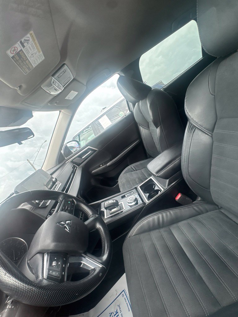 Used 2022 Mitsubishi Outlander SE AWD/4WD image 8