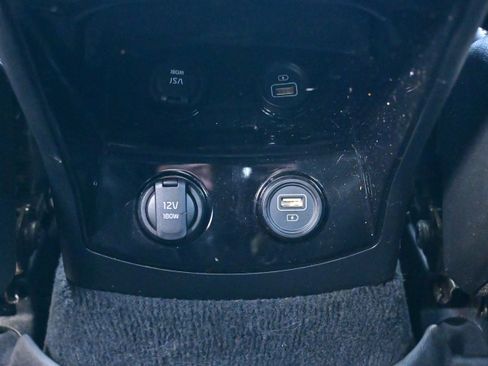 Used 2022 Kia Sorento SX image 16