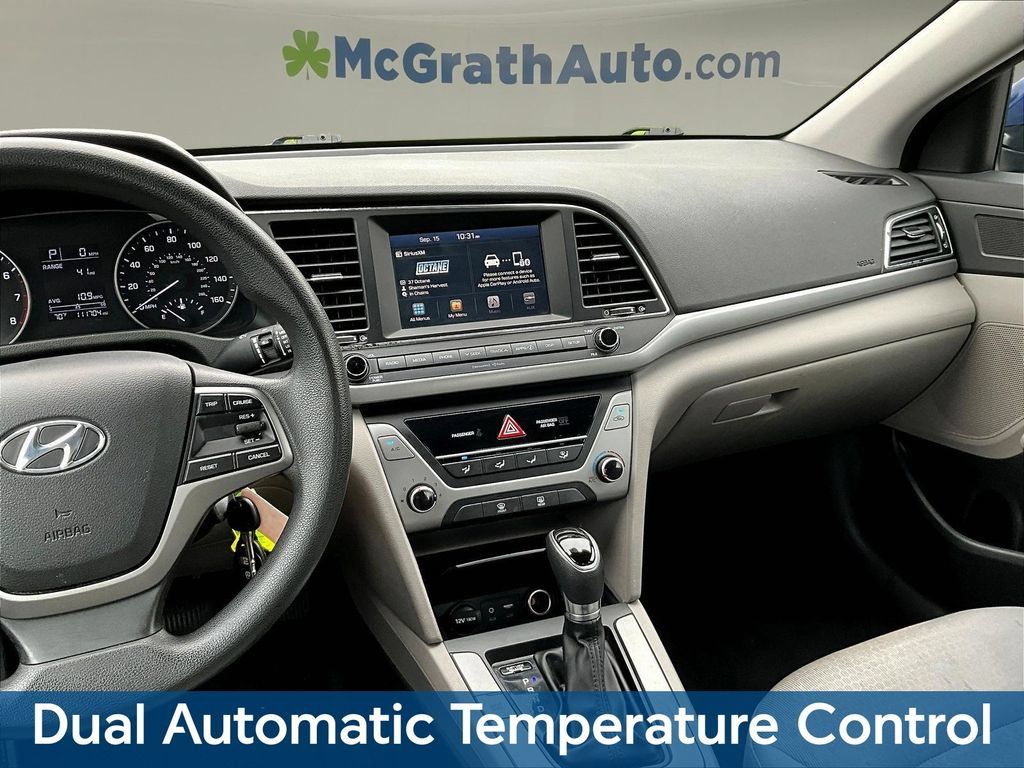 Used 2013 Hyundai Elantra Limited w/ Technology Pkg FWD image 12