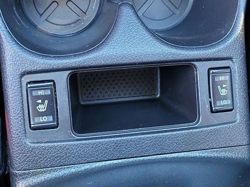 Used 2018 Nissan Rogue SL image 23