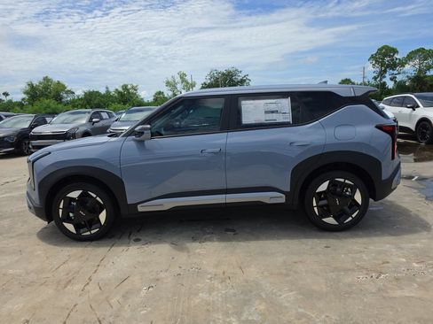New 2027 Kia Seltos S FWD image 5