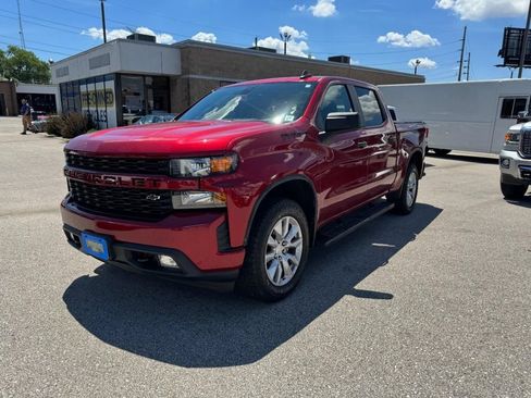 Used 2021 Chevrolet Silverado 1500 Custom w/ LPO, Dark Essentials Package AWD/4WD image 8