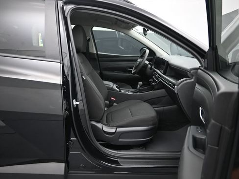 Used 2025 Hyundai Tucson SEL FWD image 26