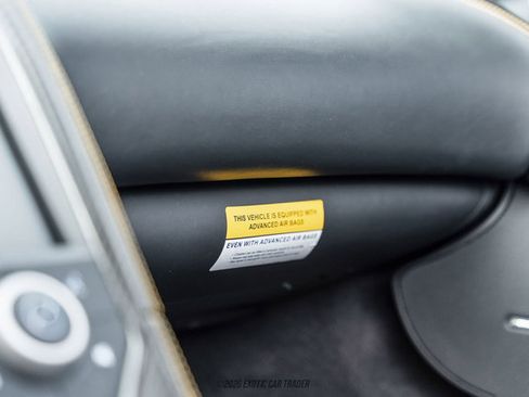 Used 2013 McLaren MP4-12C Spider RWD image 38
