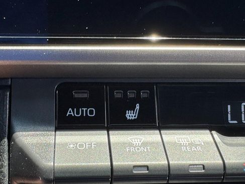 Certified 2025 Toyota Camry XSE AWD/4WD image 25