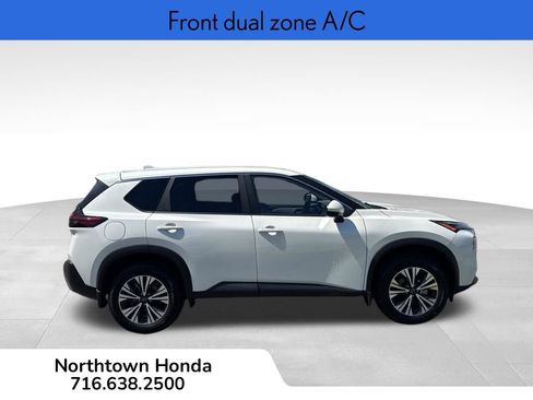 Used 2023 Nissan Rogue SV AWD/4WD image 3