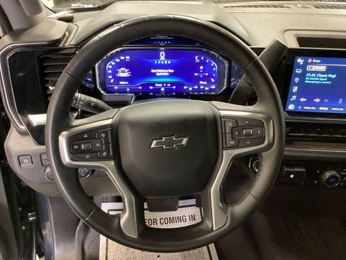 Used 2023 Chevrolet Silverado 1500 RST w/ Protection Package image 18