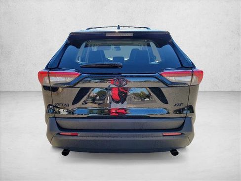 Used 2025 Toyota RAV4 XLE Premium image 6