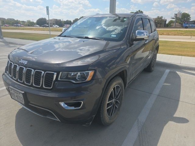 Used 2018 Jeep Grand Cherokee Limited RWD image 2