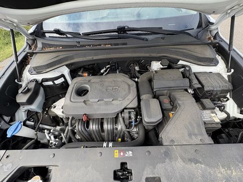 Used 2020 Hyundai Santa Fe SEL w/ Convenience Package image 16