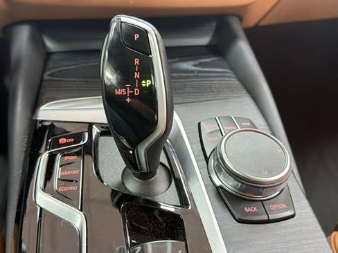 Certified 2023 BMW 530i xDrive w/ Premium Package image 14