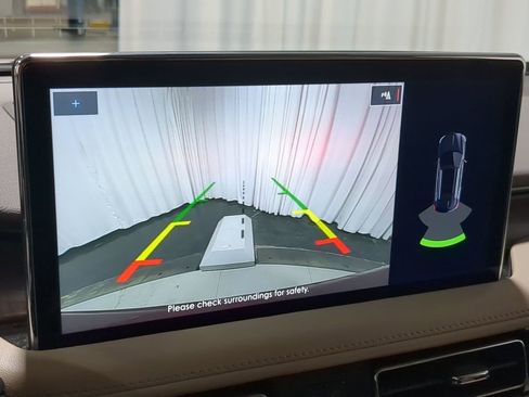 Used 2023 Lincoln Nautilus Reserve image 36