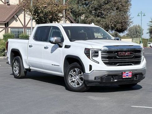 Used 2025 GMC Sierra 1500 SLT RWD image 2