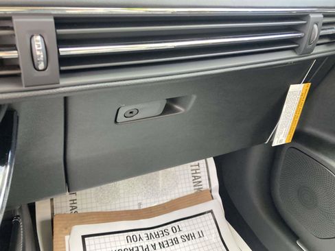 New 2026 Lincoln Corsair Reserve w/ Jet Appearance Package image 29