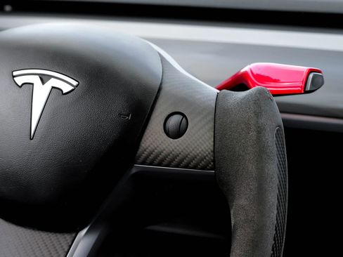 Used 2019 Tesla Model 3 Performance image 24