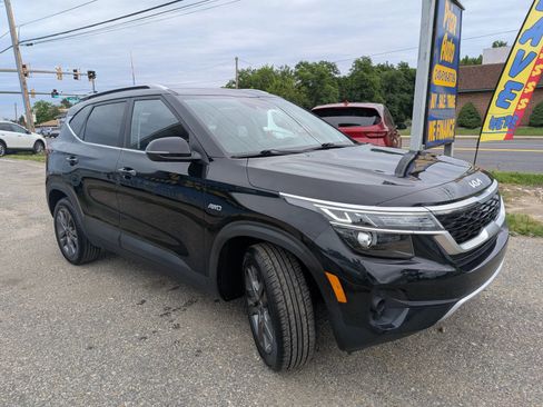 Used 2022 Kia Seltos S AWD/4WD image 8