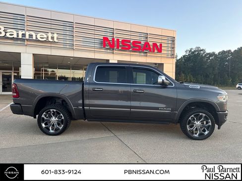 Used 2019 RAM 1500 Limited AWD/4WD image 6