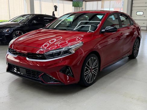 Used 2023 Kia Forte GT w/ GT2 Package FWD image 5