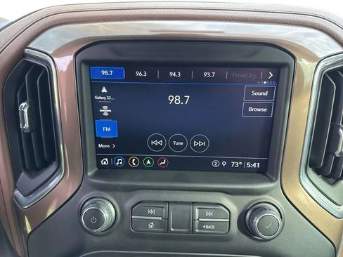 Used 2022 Chevrolet Silverado 2500 High Country w/ Safety Package II image 21