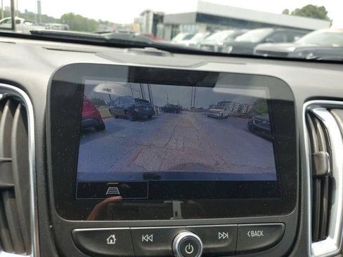 Used 2024 Chevrolet Malibu LT FWD image 28