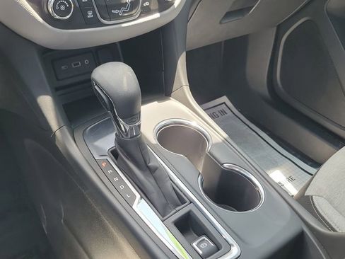 Used 2023 Chevrolet Equinox LS w/ LS Convenience Package FWD image 17
