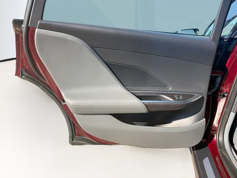 Used 2024 Lucid Air Touring AWD/4WD image 27