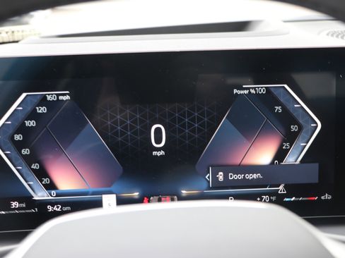 Used 2025 BMW 330i xDrive Sedan w/ Premium Package image 20