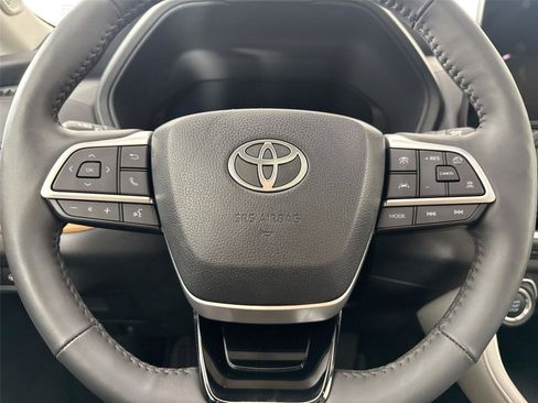 Certified 2026 Toyota Grand Highlander AWD image 17
