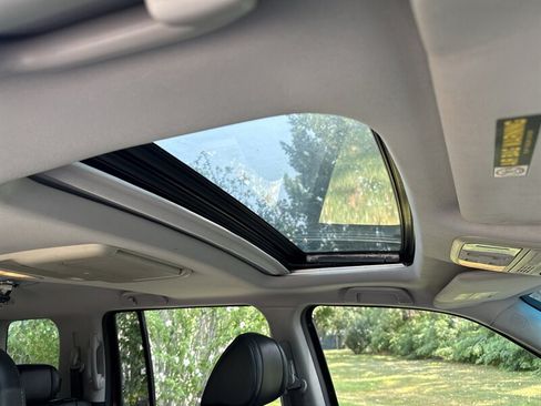 Used 2009 Honda Pilot EX-L image 24