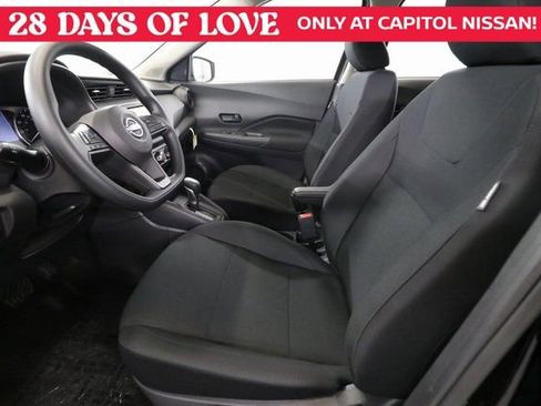 New 2025 Nissan Kicks Play S image 10