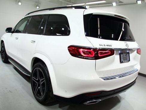Used 2023 Mercedes-Benz GLS 450 4MATIC image 15