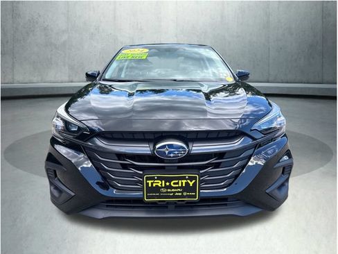 Used 2024 Subaru Legacy Limited AWD/4WD image 11