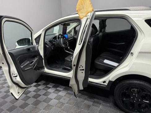 Used 2022 Ford EcoSport SES w/ Interior Protection Package AWD/4WD image 13