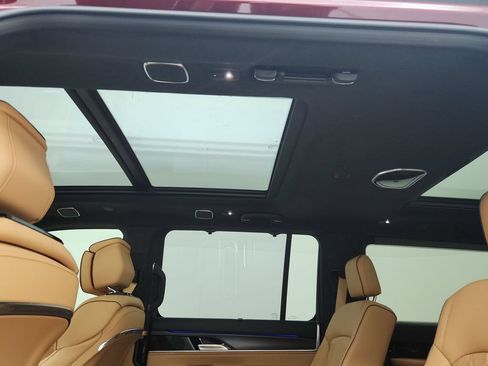 New 2026 Jeep Grand Wagoneer L Summit AWD/4WD image 31