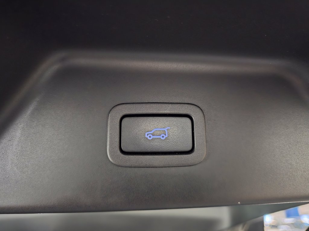 Used 2016 Land Rover Range Rover Supercharged AWD/4WD image 33