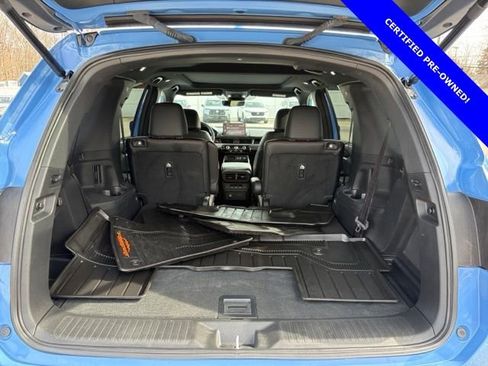 Certified 2025 Honda Pilot TrailSport image 16