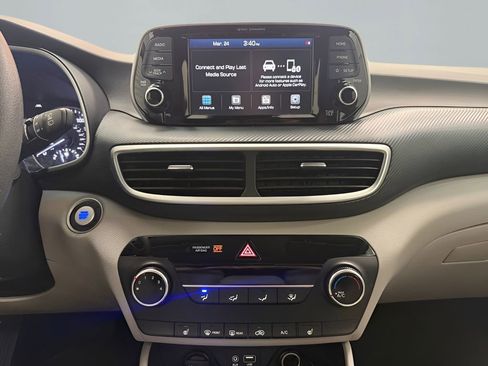 Used 2021 Hyundai Tucson Value w/ Cargo Package image 25