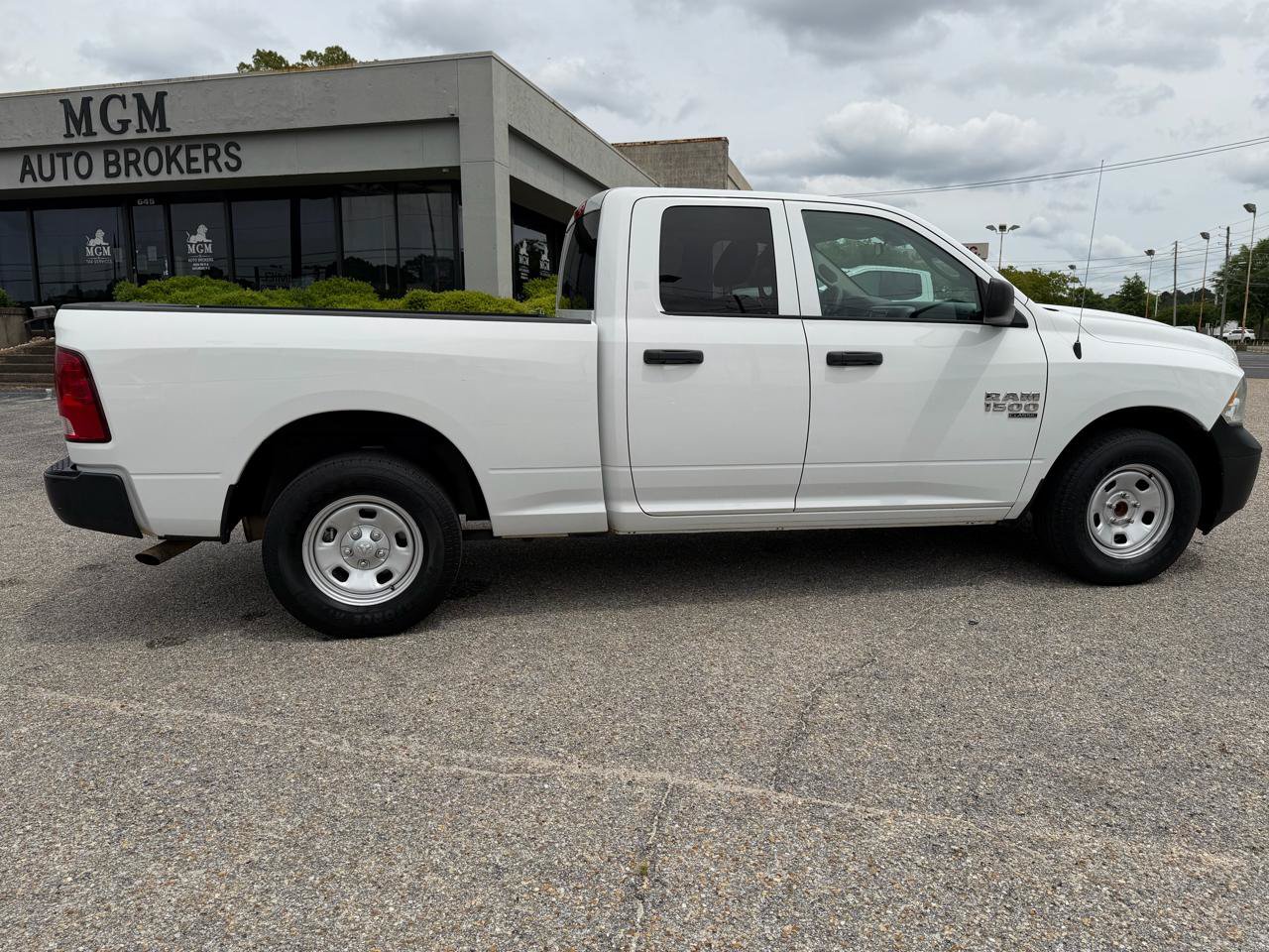 Used 2019 RAM 1500 Tradesman RWD image 22
