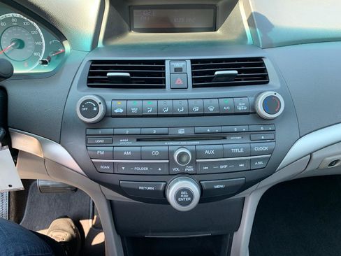 Used 2009 Honda Accord EX image 24