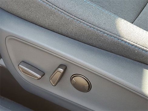 New 2025 Ford Maverick XLT w/ XLT Luxury Package image 11