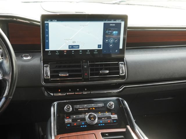 Used 2023 Lincoln Navigator Reserve AWD/4WD image 17