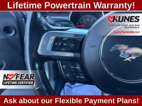 Used 2023 Ford Mustang Convertible RWD image 28