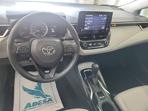 Used 2022 Toyota Corolla LE FWD image 10