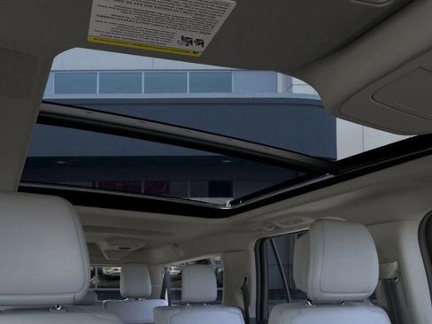 New 2026 Ford Expedition Max Platinum image 22